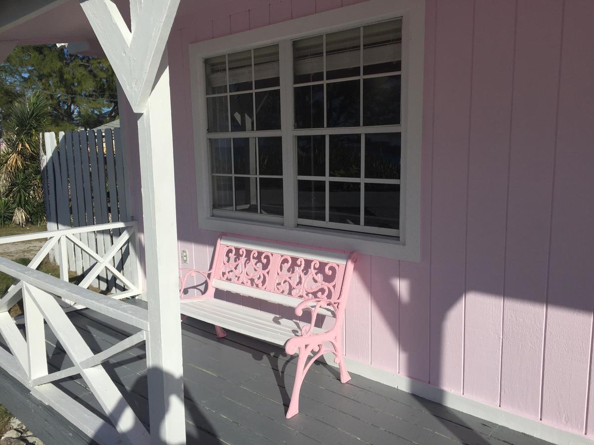Bimini Seaside Villas - Pink Cottage With Beach View Alice Town  外观 照片